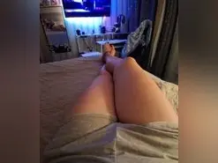 Hottye  live sex cam