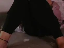 Hottye  live sex cam