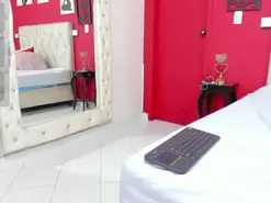 Daniela_salvaje  live sex cam