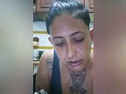 Kimberly_69  live sex cam