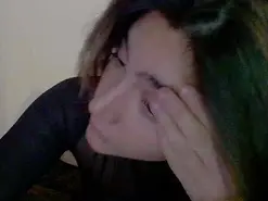 Silent_Petite  live sex cam