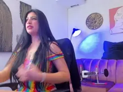 Yiyi-saenz  live sex cam