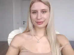 Astoria2004  live sex cam