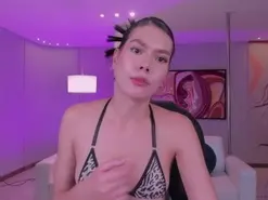 NiaSalvatore  live sex cam