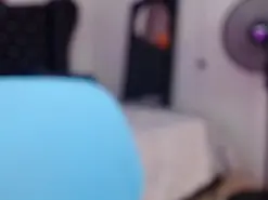 Taliana36  live sex cam