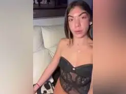 Amandaa2323  live sex cam