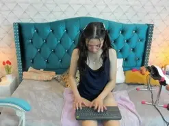 Paulis_bell  live sex cam