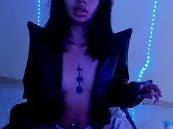 Luna_dolie  live sex cam