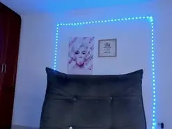 Luna_dolie  live sex cam