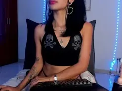 Luna_dolie  live sex cam