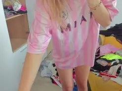 Marie4  live sex cam