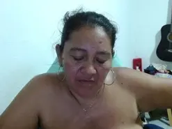 Katiamature  live sex cam