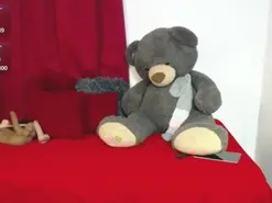MiaDownson  live sex cam