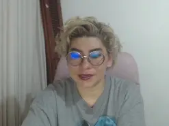 Cyndi_rockefell  live sex cam