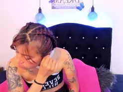 Melany_cherry  live sex cam