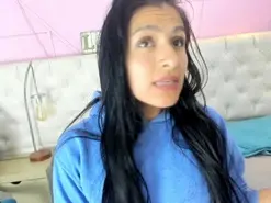 Melannyy__  live sex cam