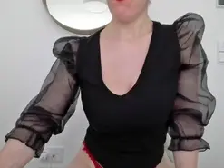 Lionnebrunnette  live sex cam