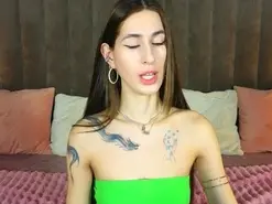 MissMartini  live sex cam