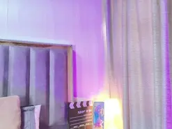 Amy_swann  live sex cam