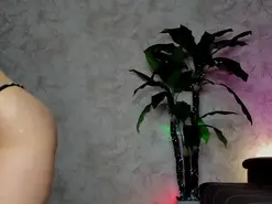 Emma77  live sex cam