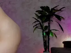 Emma77  live sex cam