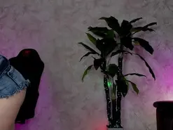 Emma77  live sex cam