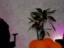 Emma77  live sex cam
