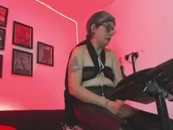 MistressNyx_cg  live sex cam