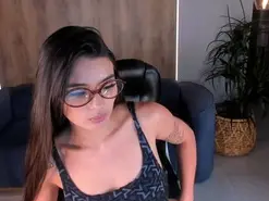 JulietteMoreau  live sex cam