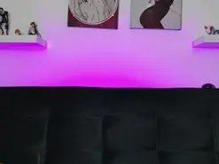 Kry-bunny33  live sex cam