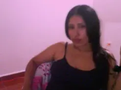Luna-Brillante  live sex cam