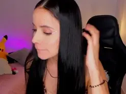 Melanyrouse1  live sex cam