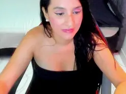 Pantheisa69  live sex cam