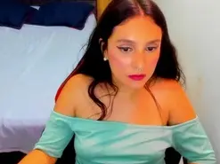 Pantheisa69  live sex cam