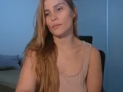 Sensualarg  live sex cam