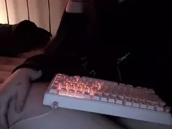 Spikle  live sex cam