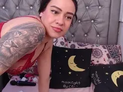 Lila-gummy  live sex cam