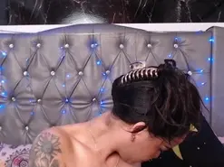 Lila-gummy  live sex cam