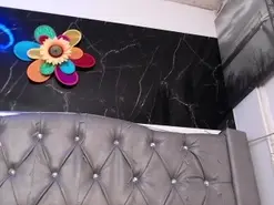 Lila-gummy  live sex cam