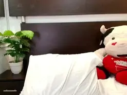 Tinny18_  live sex cam