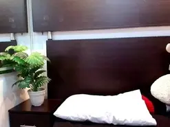 Tinny18_  live sex cam