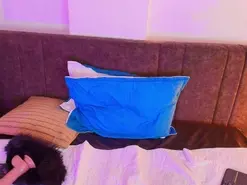 Rossy_Marks  live sex cam