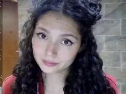 DiamondCurls  live sex cam