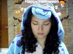 DiamondCurls  live sex cam