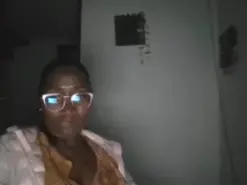 Shayra  live sex cam
