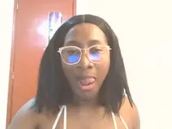 Shayra  live sex cam