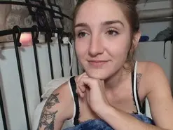 Kristel18  live sex cam