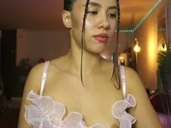 Ronieplay  live sex cam