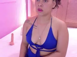 Yara10_  live sex cam