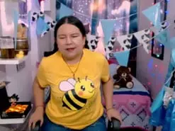 Clarie_m  live sex cam